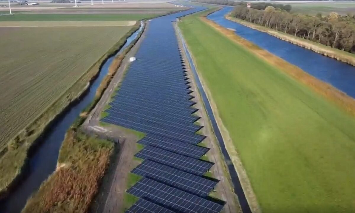 Ecorus levert 4 kilometer lange Zonneweide Groetpolder op: 44.712 zonnepanelen voor Hollands Kroon